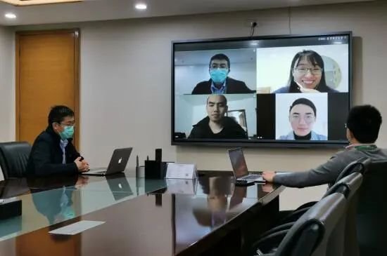 一线攻坚：智能会议平板如何与疫情赛跑