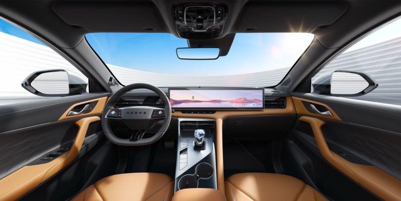 又两个Mini LED车载屏！荣威RX5+飞凡R7