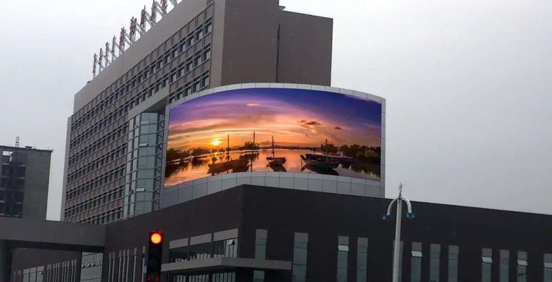 我国经济三季度增速喜迎转正，第三季度的LED屏行业表现又能否如人意？