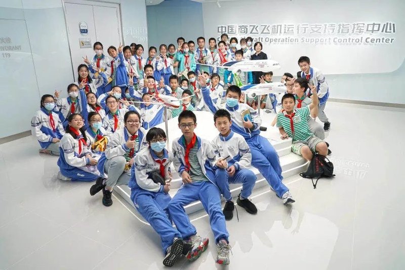 携手航空巨头中国商飞，洲明大屏为“大飞机”梦想助力！