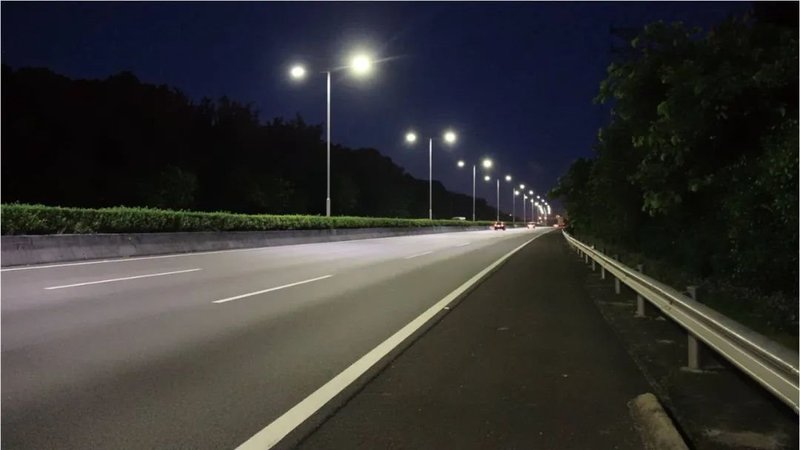 权威认可！洲明喜提“全球半导体照明示范工程100佳”！