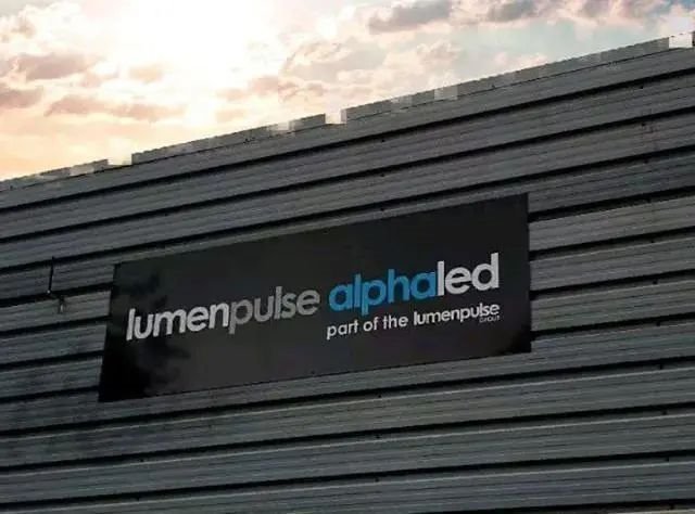 三星电子4.4亿投资半导体，AlphaLED关闭曼彻斯特工厂，LG为iPad大规模生产MiniLED屏