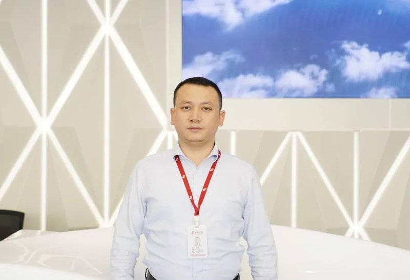 全倒装二合一MiniLED能否延续LED的摩尔定律？听听中麒光电怎么说