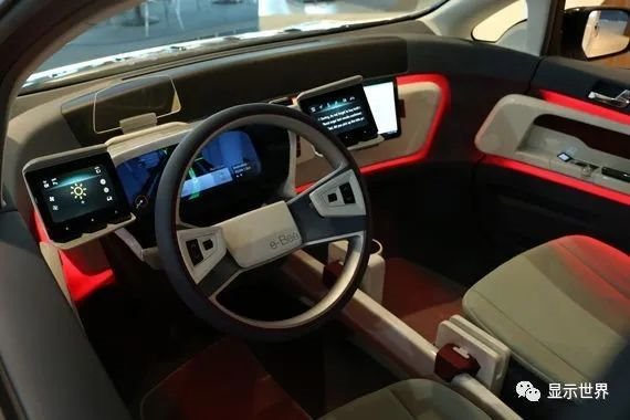 车门开在车头，显示屏车窗-智能版“滴滴”概念车