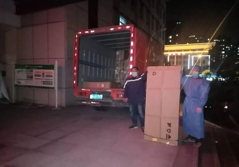 洲明捐赠武汉医院首批智慧会议平板陆续投入使用