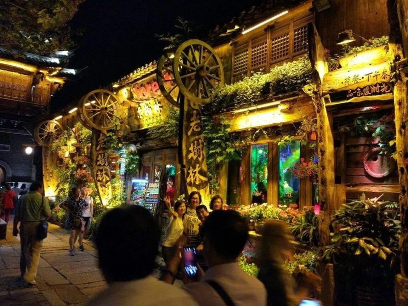 夜游经济市场广阔，五大方案助你分得一杯羹！