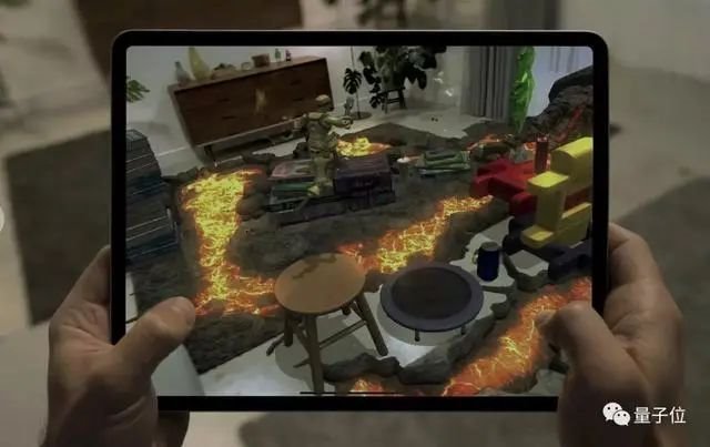 猝不及防，装了激光雷达的iPadPro来了