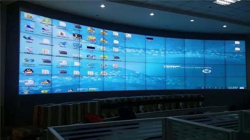 液晶退，LED进。大屏商显市场要变天？