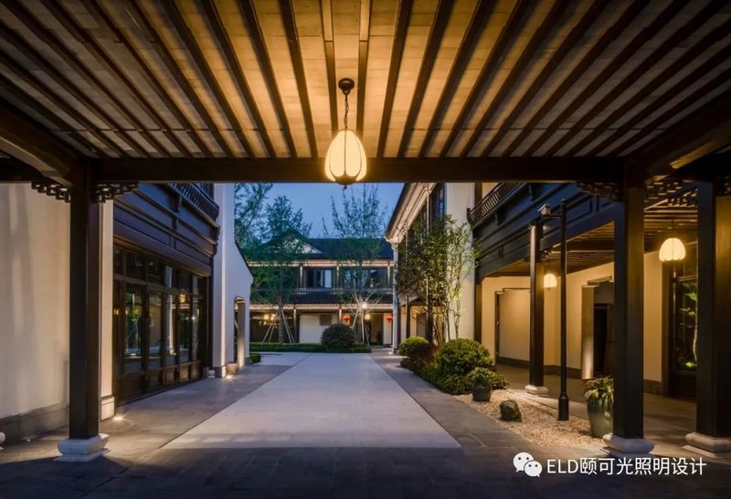 如何用灯光渲染江南水乡？这个位于乌镇的商业街告诉你！