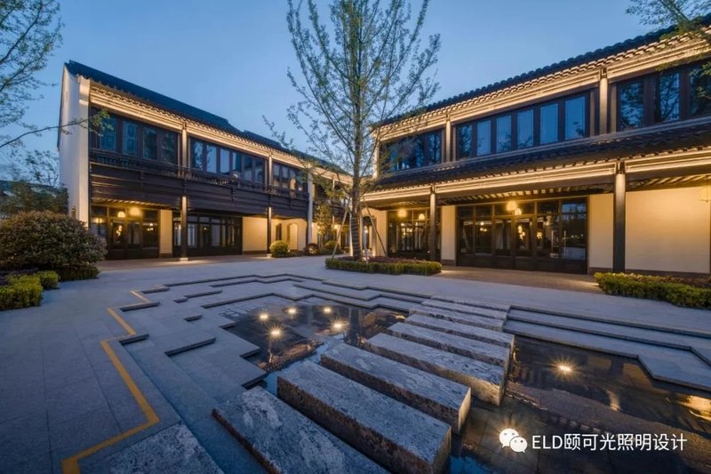 如何用灯光渲染江南水乡？这个位于乌镇的商业街告诉你！