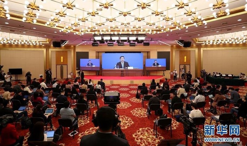 洲明UMini进驻人民大会堂！打造两会新闻发布视频交互新体验！