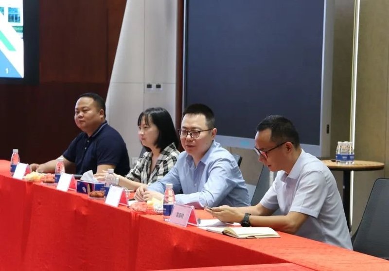 把握时局砥砺前行|广东省政府领导莅临深德彩调研指导