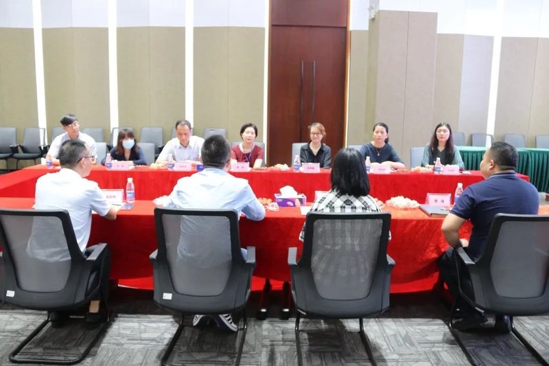 把握时局砥砺前行|广东省政府领导莅临深德彩调研指导