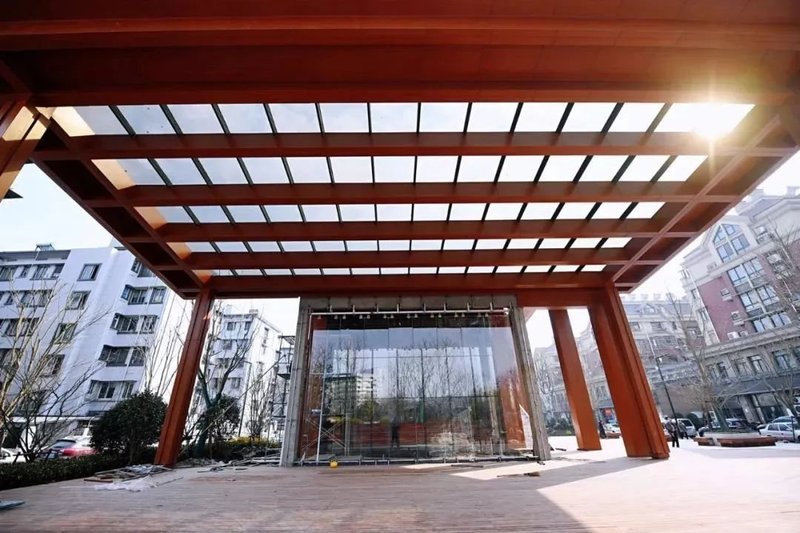 杭州文化新地标！——洲明LED透明屏打造智慧文化艺术长廊