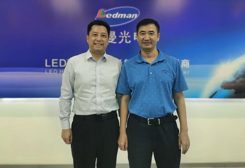 国星光电董事长王广军带队赴TCL华星光电、雷曼光电调研交流