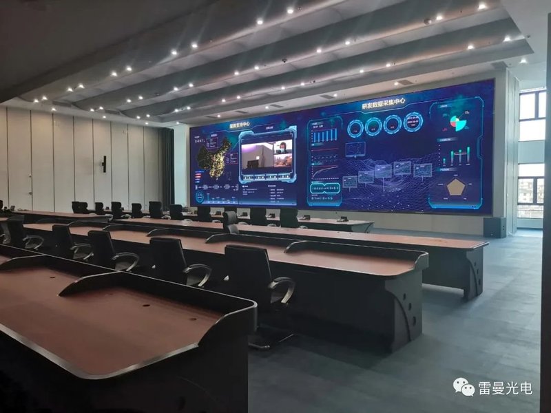 COB超高清+交管数据可视化|雷曼COB打造高速公路信息中心显示新标杆