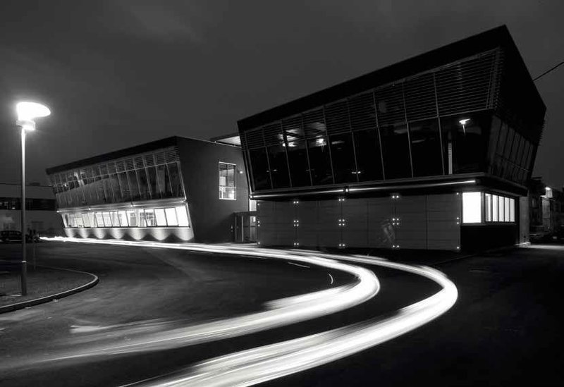 影帝刘亚仁58亿豪宅里的吊灯曝光！关于意大利品牌灯具你了解多少？