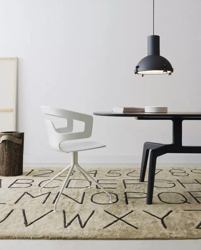 影帝刘亚仁58亿豪宅里的吊灯曝光！关于意大利品牌灯具你了解多少？