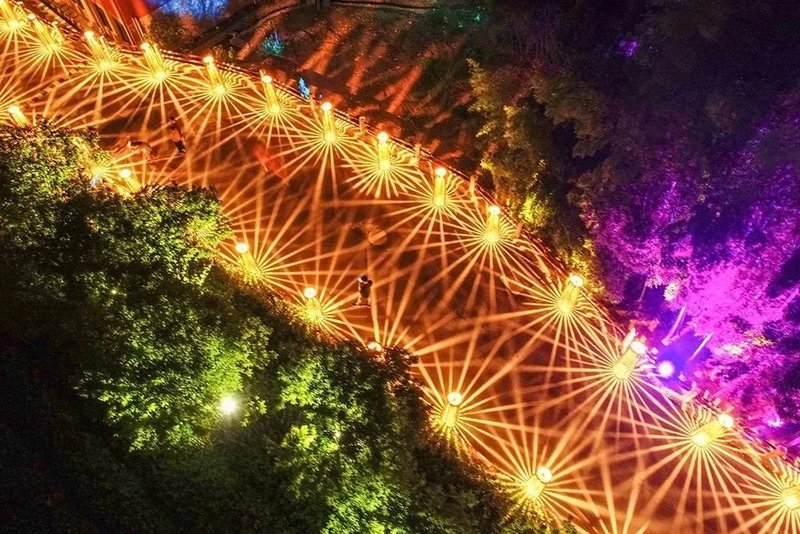 重磅亮相ISLE2020，洲明LED显示屏荣获两项大奖！