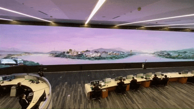 全球最大MicroLED显示屏正式投入使用