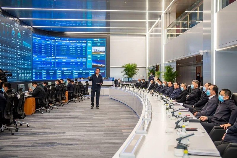 全球最大MicroLED显示屏正式投入使用