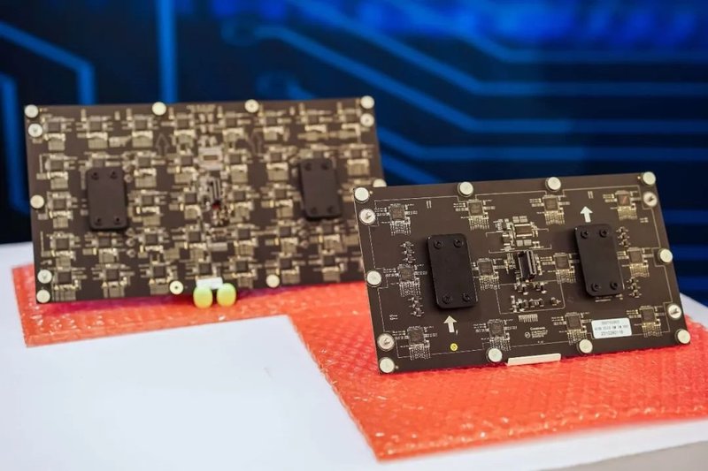 新年新品第一发！凌阳华芯最新Mini&MicroLED驱动芯片来袭