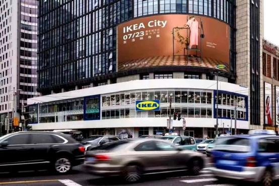 打造视觉符号占领城市C位这些户外大屏的幕后功臣居然是他！