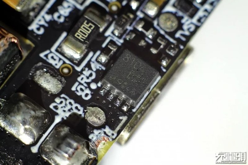 拆解报告：小米GaN充电器Type-C65W