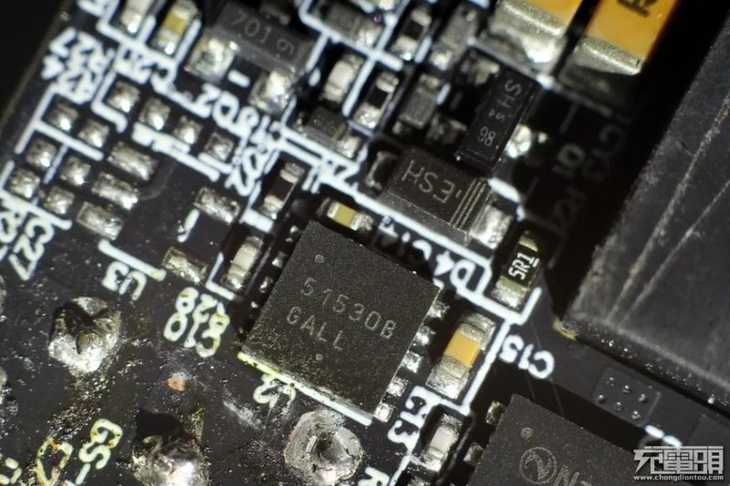 拆解报告：小米GaN充电器Type-C65W