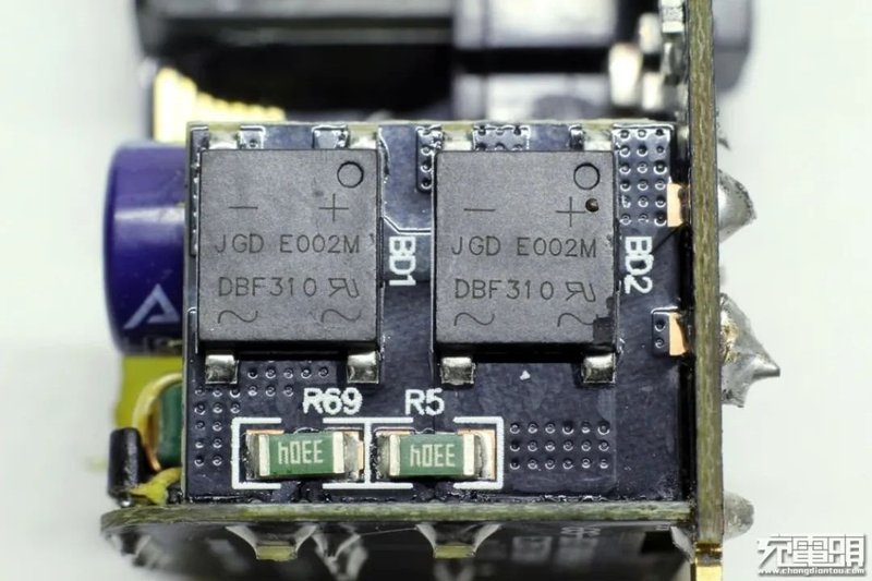 拆解报告：小米GaN充电器Type-C65W