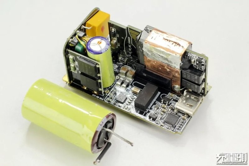 拆解报告：小米GaN充电器Type-C65W