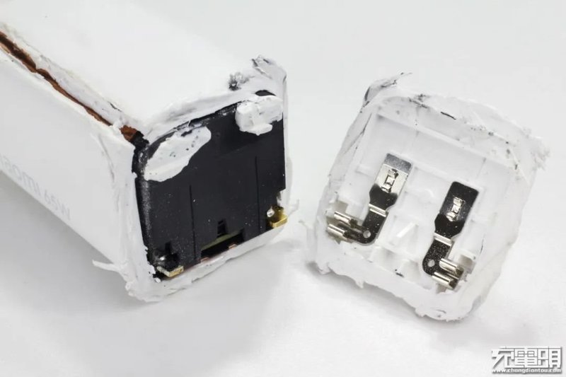 拆解报告：小米GaN充电器Type-C65W