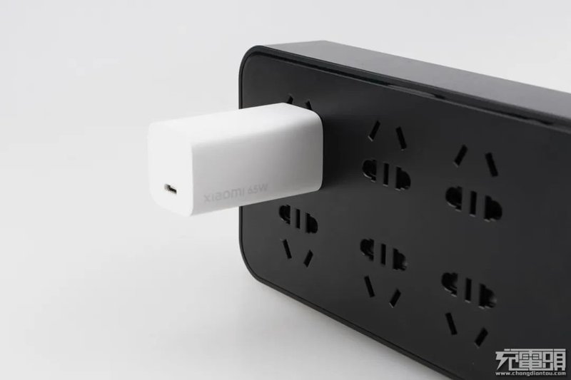 拆解报告：小米GaN充电器Type-C65W