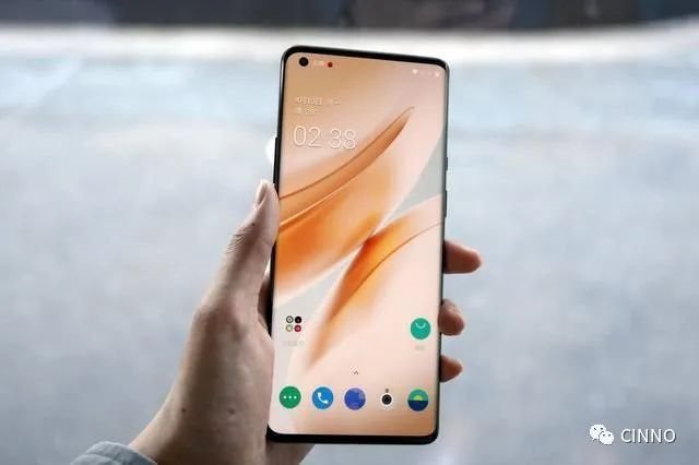 柔性屏｜一加9系列首批搭载LTPO柔性屏：刷新13项记录、业内顶级屏幕