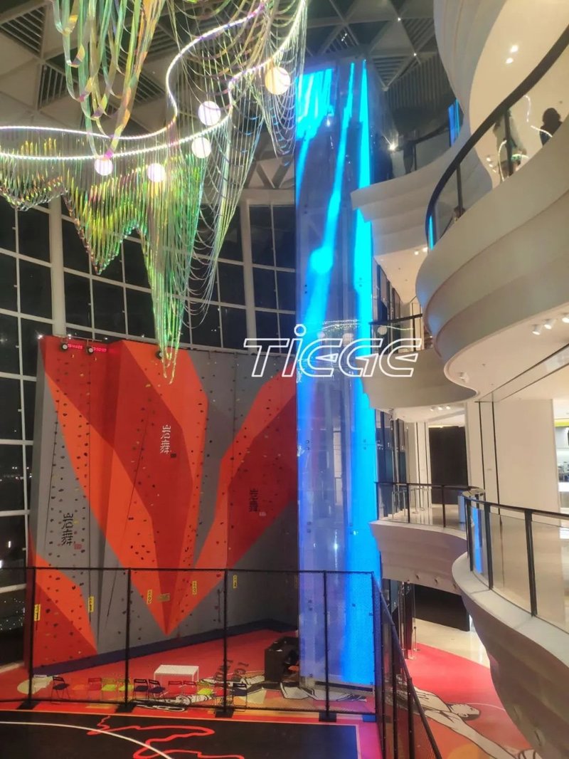 2020年90%以上的重大LED透明屏工程项目都被他承包了！年度经典项目回顾