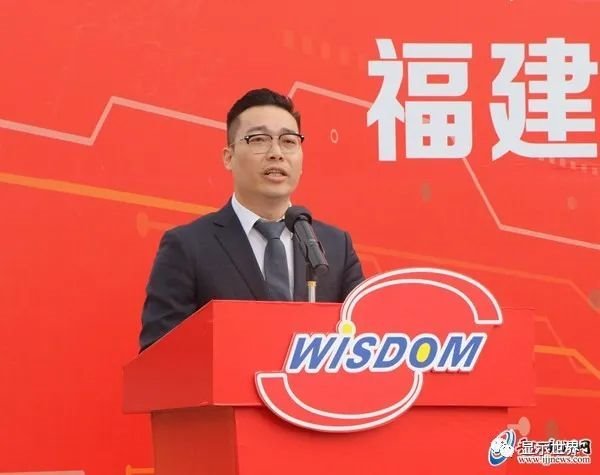 引入全球领先MiniLED分光膜产线，晋江总投资8亿元导光膜项目开工