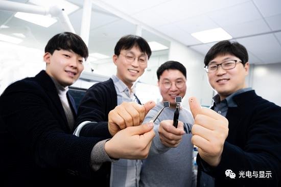 三星MiniLED背后的芯片黑科技