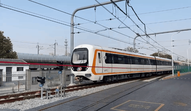 碳化硅“杀入”万亿级市场！中车、东芝、英飞凌、天岳…谁的机会更大？