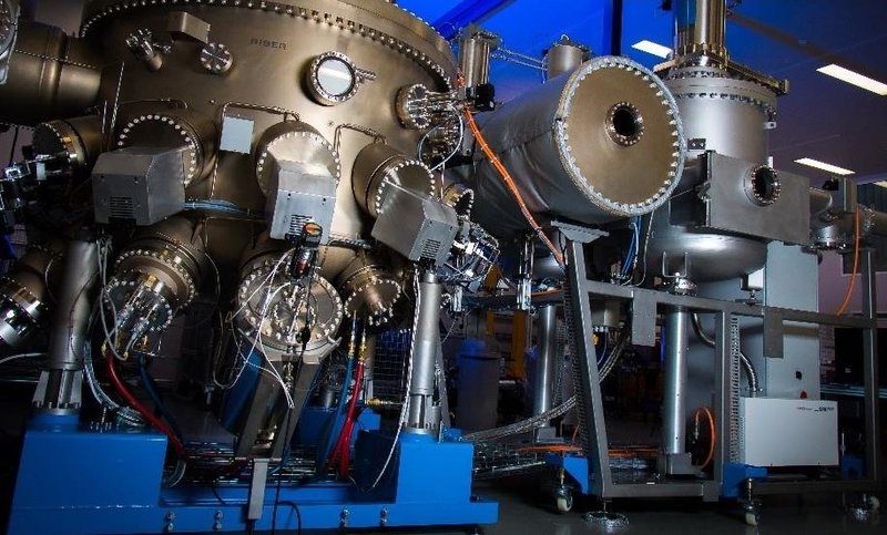 Riber向英特磊（IntelliEPI）交付第一台MBE8000设备