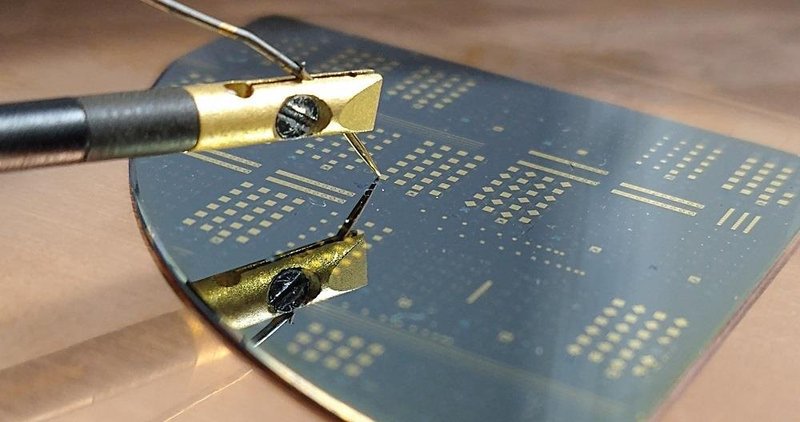 PCSEL被证明比其他激光器更快