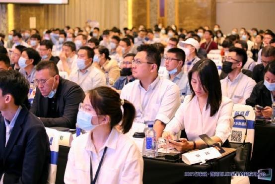 微间距显示多元化竞争来临！兆驰光元的倒装方案如何攻坚高地？