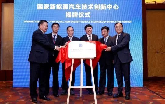 众多碳化硅样车将面世？一汽、北汽、中车、三安、泰科天润等已经联手！