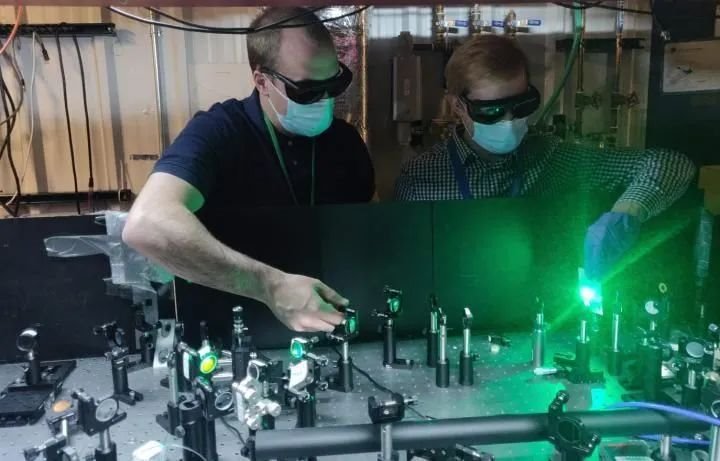 用于成像和量子计算的新型QD量子点