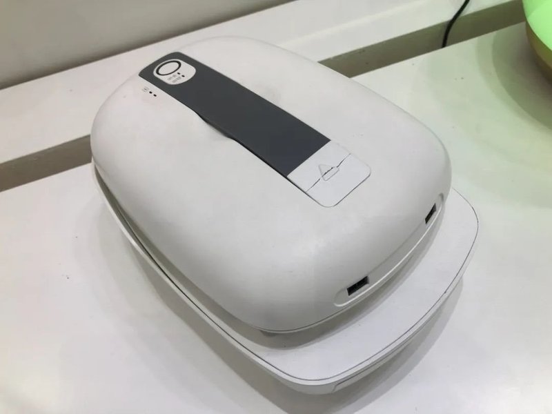 直击环保展！鸿利秉一、木林森展出除螨机器人、新一代光催化等UVLED新品