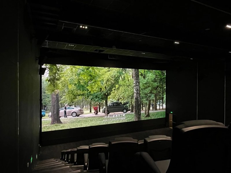 首个国产LED电影放映系统落地，洲明向建党百年献礼！