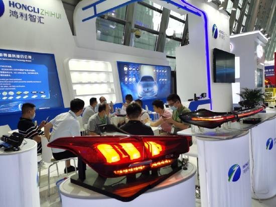 速围观|MiniLED器件、车规级光源...欧司朗、首尔、亮锐、晶科、鸿利智汇、统明亮、瑞丰等10家亮相ALE