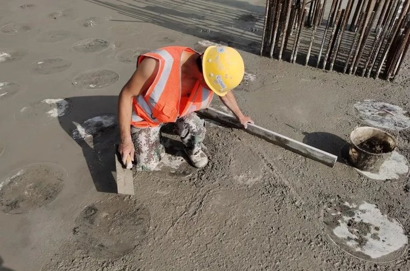 全国最大单体面板类高科技厂房是怎么建成的？