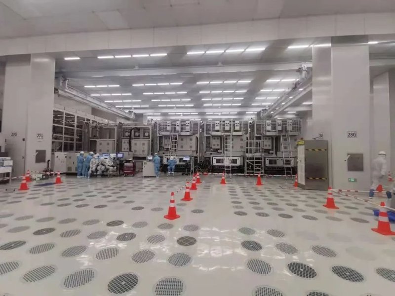 全国最大单体面板类高科技厂房是怎么建成的？