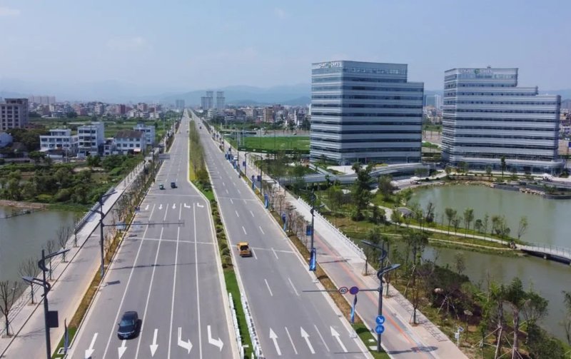 老洪划重点：智慧灯杆标准建设和各地项目实施进展