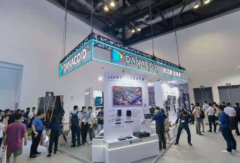 高能来袭！15个关键词看InfoComm里的显示大厂